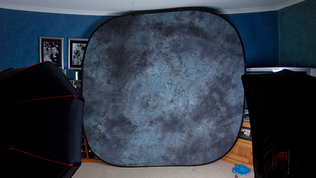 Mottled Grey/Brown Folding Background (2.4m x 2.4m)